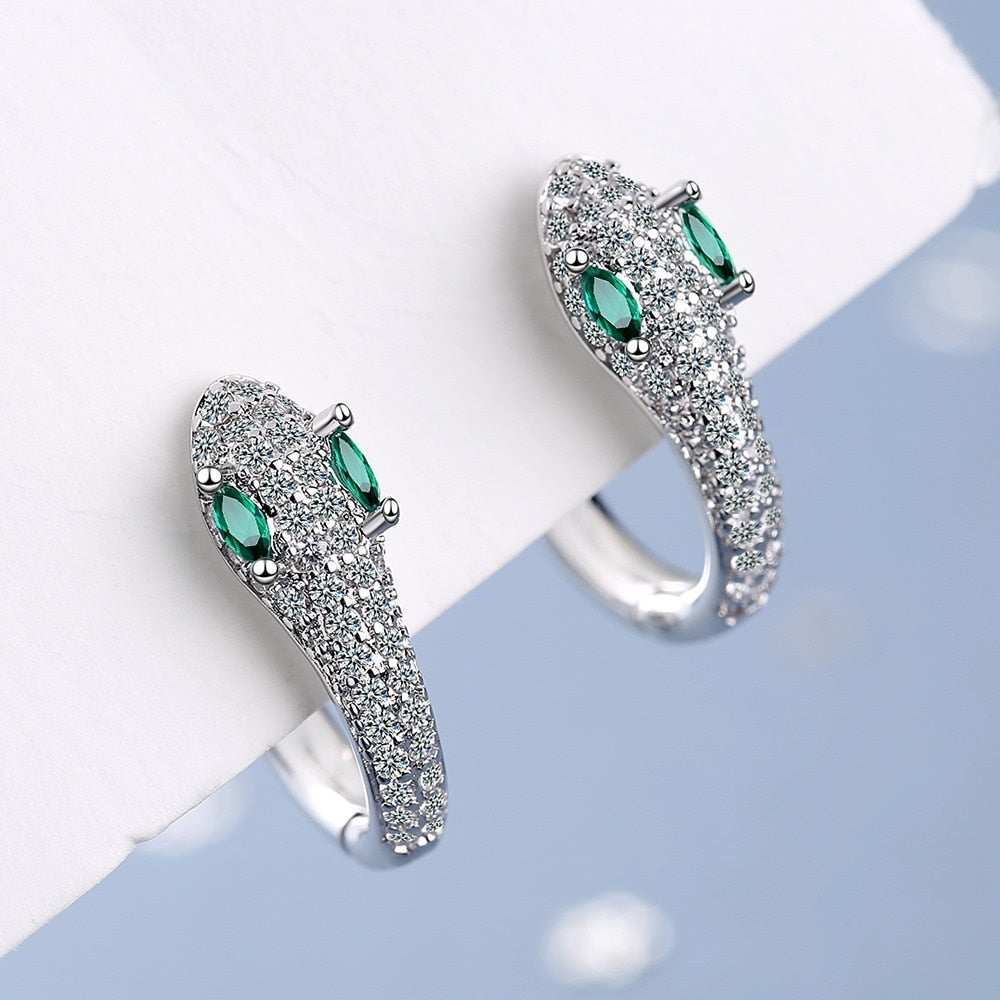 Boucle d'oreille serpent élégante pour femme