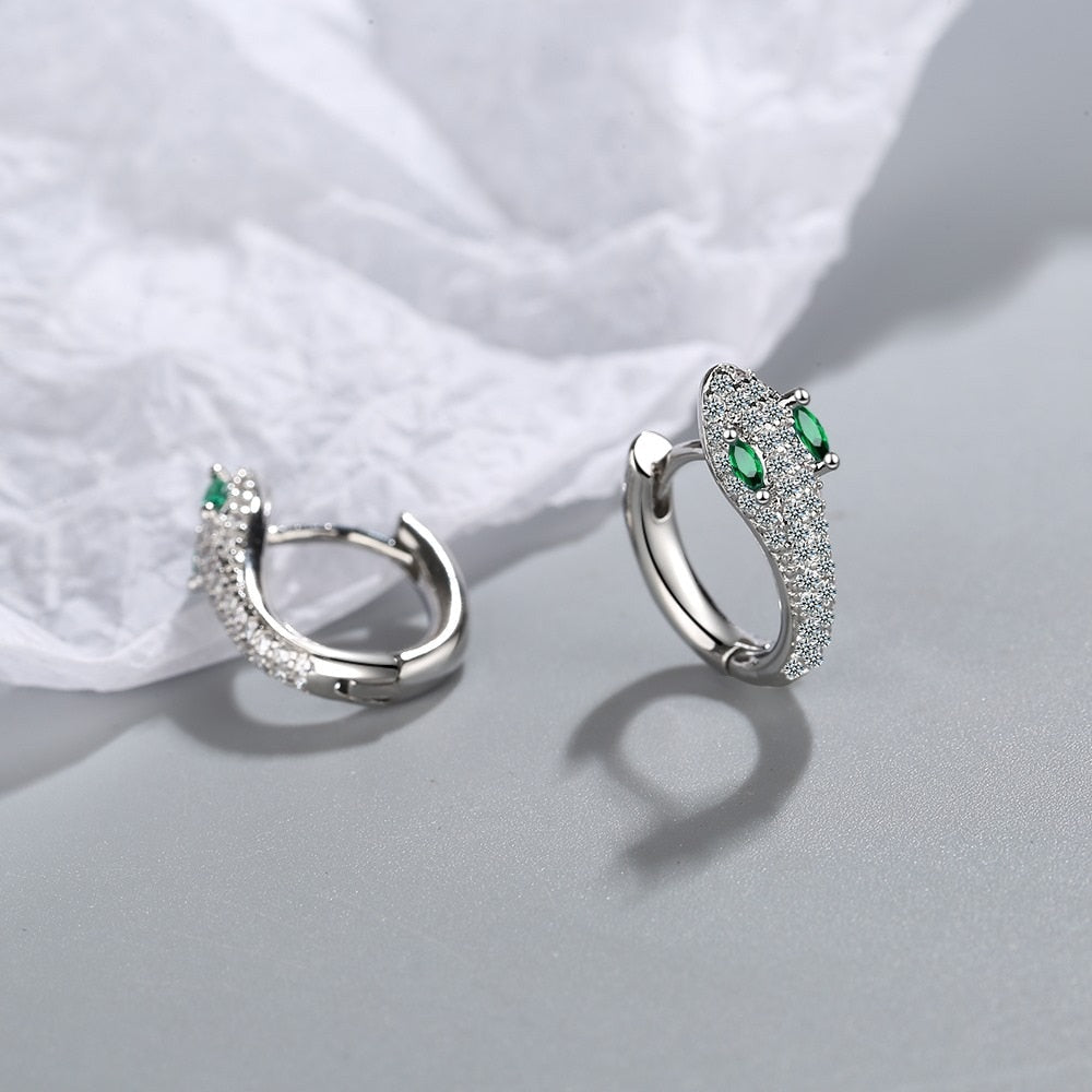 Boucle d'oreille serpent élégante pour femme